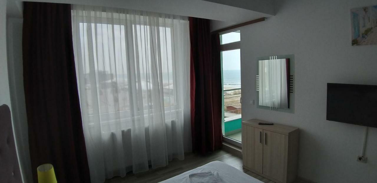Mamaia Summerland MRS Bagian luar foto